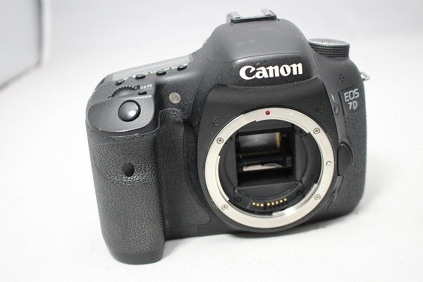 ジャンク品★キャノン Canon EOS 7D Mark II ボディ #575 ジャンク品 キャノン Canon EOS 7D ボディ EOS 7D Canon Eos 7Dボディ