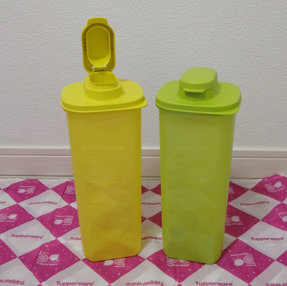 タッパーウェア 2L 2LSラインG2（2個）ピンク＆ブルー Tupperware