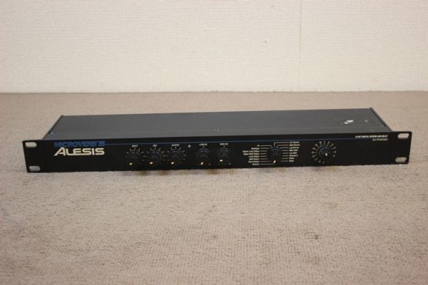 ALESIS MICROVERB'Ⅲ 16BIT DIGITAL REVERB AND DELAY 256 PRIGRAMS アレシス ...