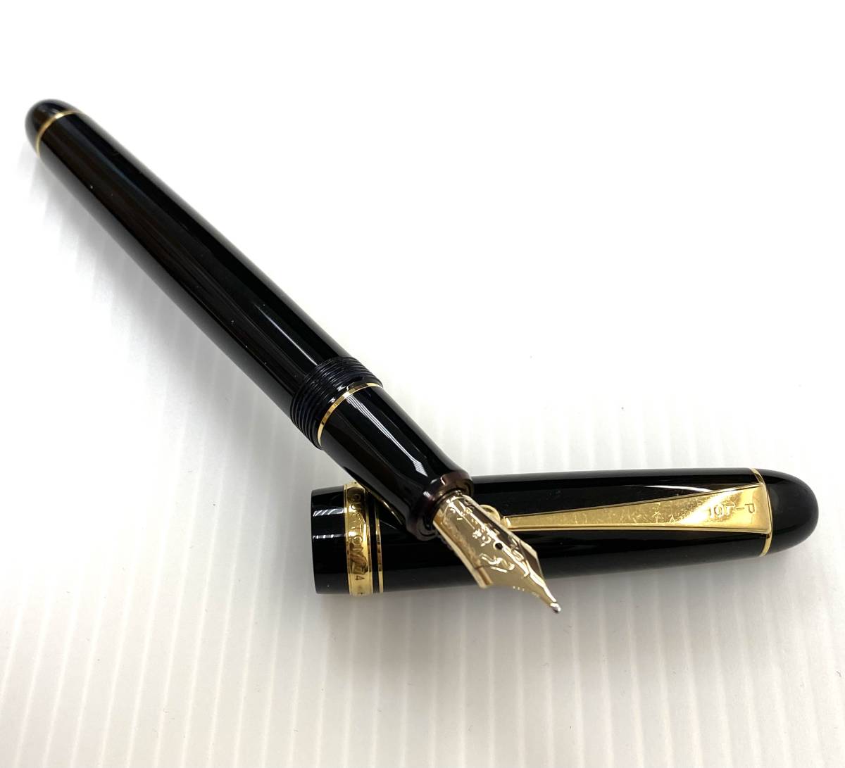 MONTBLANC モンブラン 万年筆 No24 ブラック 【公式通販】
