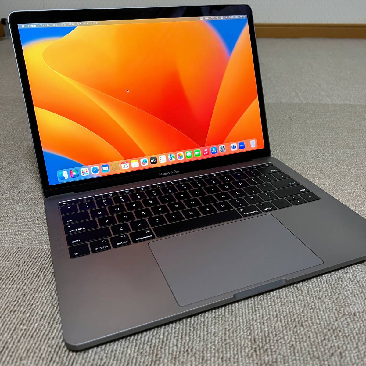 Apple MacBook Pro 13-inch A1708 2017 Core-i5 Memory:16GB Storage