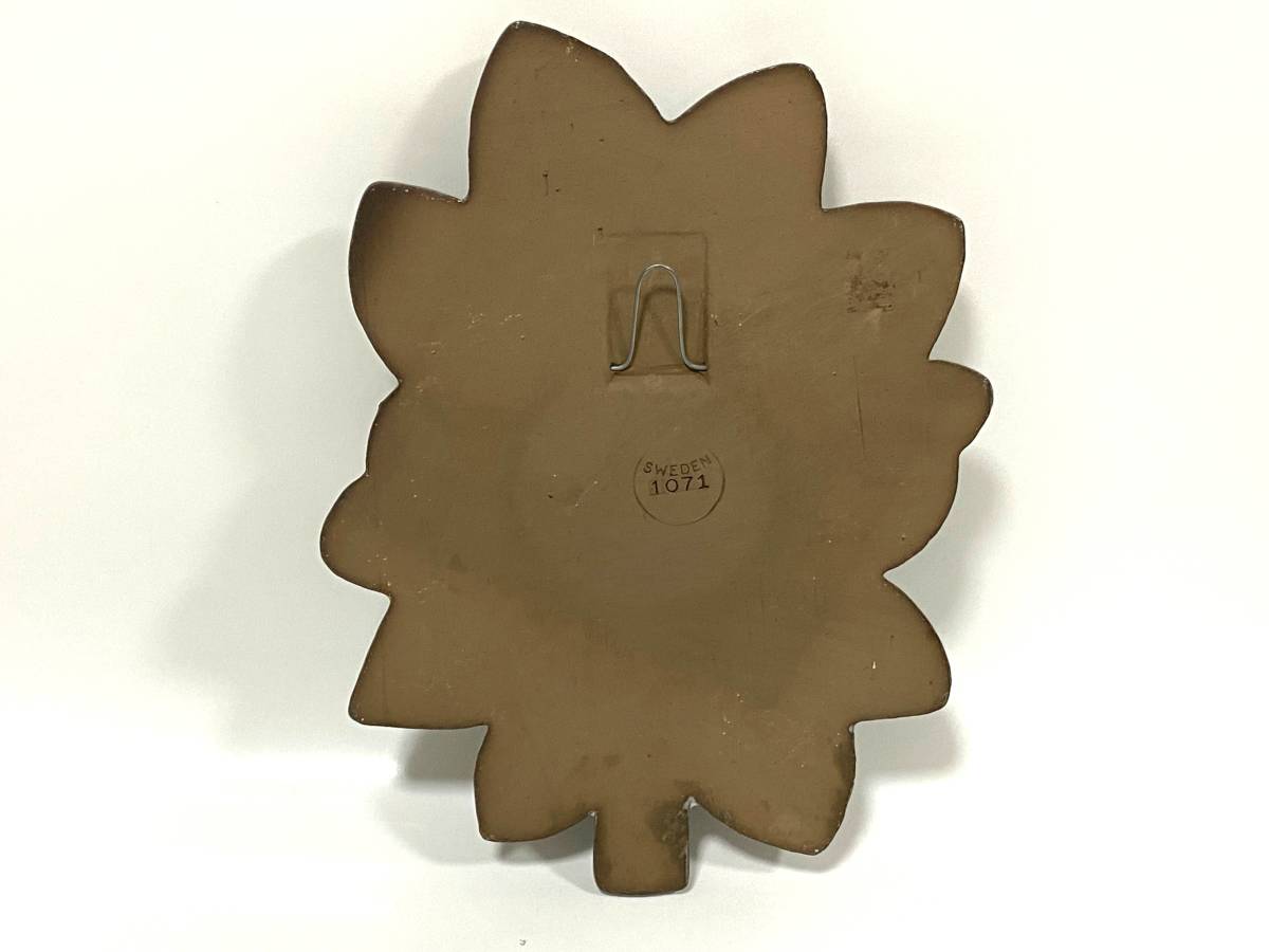 北欧 ヴィンテージ UpsalaEkeby ウプサラエクビー Irma Yourstone イルマユアストン 花の壁掛け陶板 インテリア | ウプサラエクビー 北欧ビンテージ 公式通販 テイカップ＆ソーサ 北欧ヴィンテージ食器のコグマス