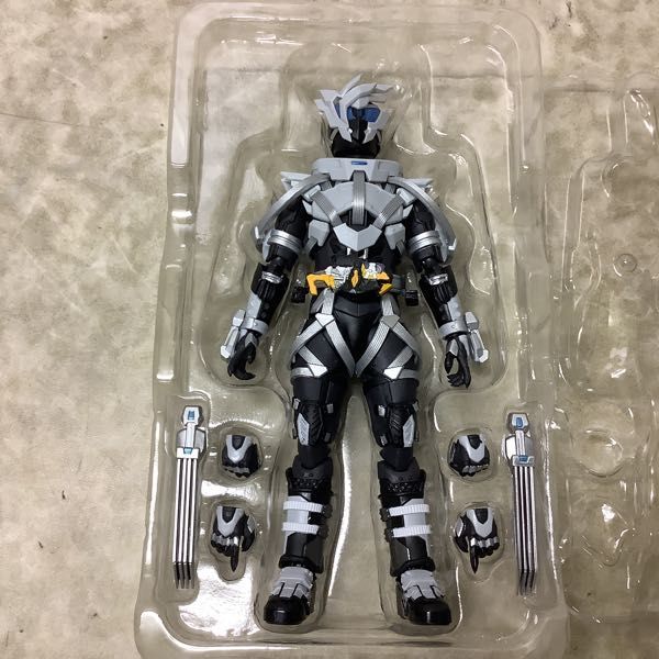 1円〜 S.H.Figuarts 仮面ライダーゼロワン 仮面ライダー亡 【公式通販】