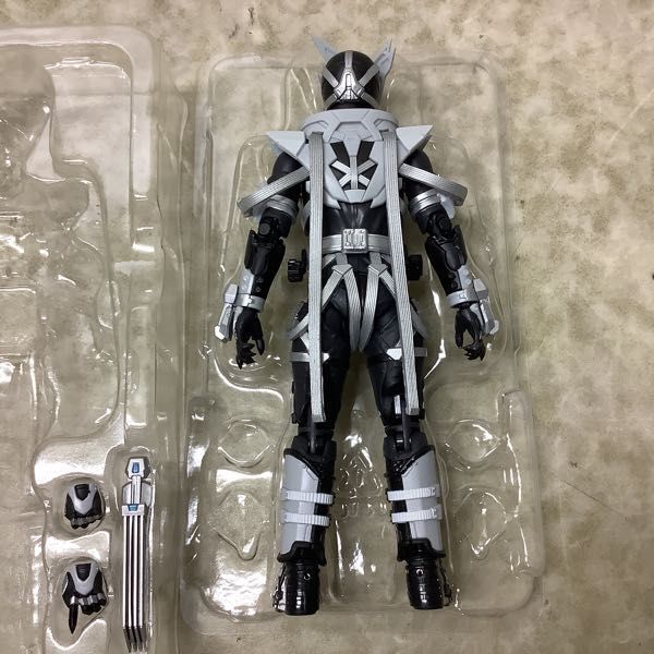 1円〜 S.H.Figuarts 仮面ライダーゼロワン 仮面ライダー亡 【公式通販】
