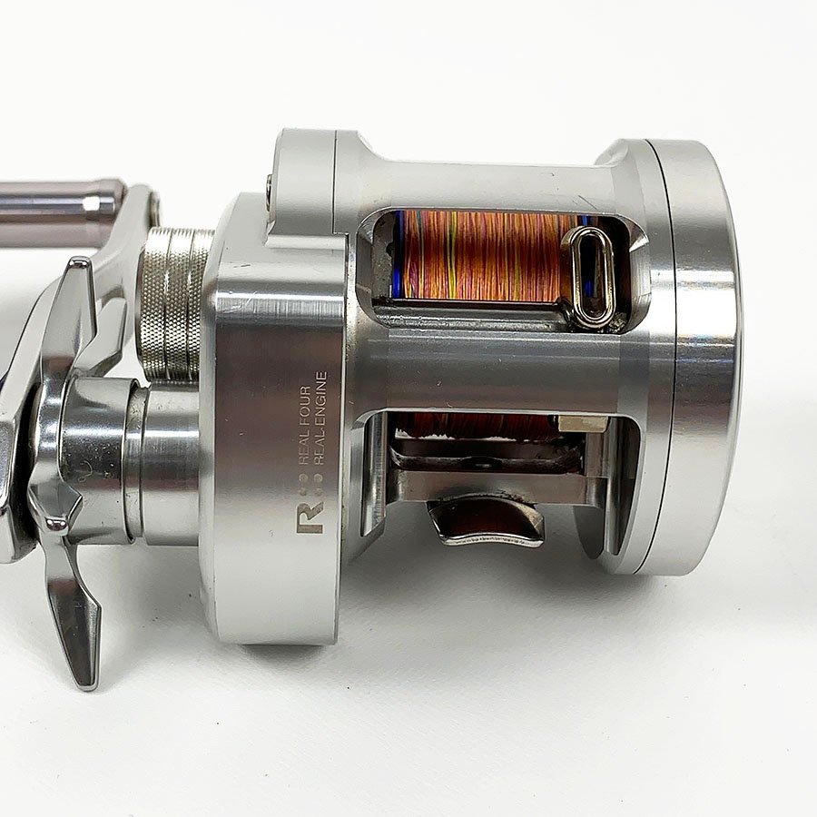 ジャンク品 DAIWA ダイワ RYOGA リョウガ ベイジギング ベイトリール