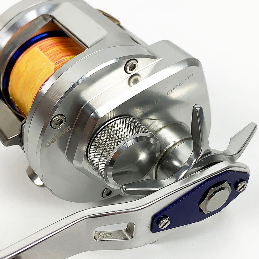 ジャンク品 DAIWA ダイワ RYOGA リョウガ ベイジギング ベイトリール