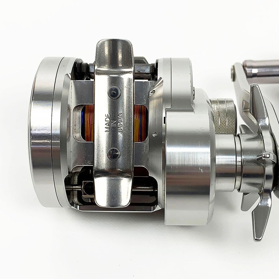 ジャンク品 DAIWA ダイワ RYOGA リョウガ ベイジギング ベイトリール