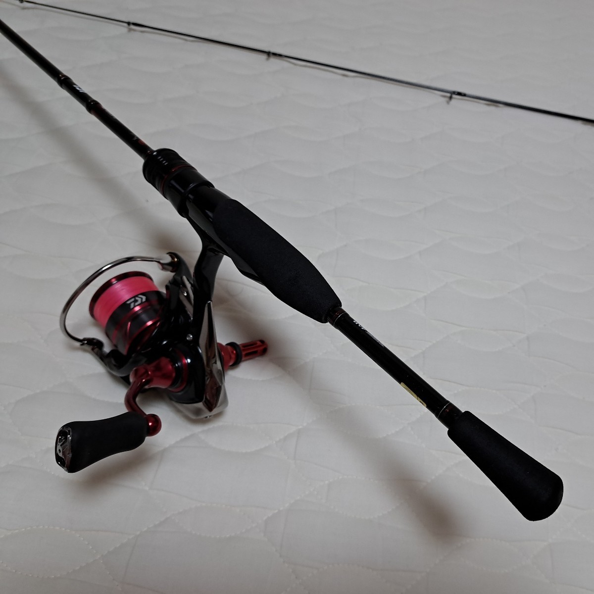 【送料無料・ロッドとリールのセット中古品】ダイワ　月下美人　ロッドMX A55LS-SとリールMX 1000S-P_2