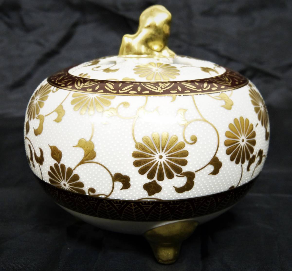 金山 香炉 白・金 金山 香炉 白・金 工芸品 九谷焼！ 金山 ☆白粒鉄仙香炉☆ K8-1391