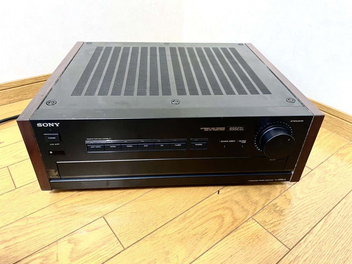 SONY ソニー プリメインアンプ TA-F555ESL 通電OK！ TA-F555ESL SONY