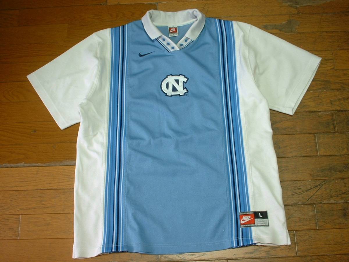 【美品】ノースカロライナ ゲームシャツ 90sビンテージNorth Carolina Tar Heels by NIKEユニフォーム美品