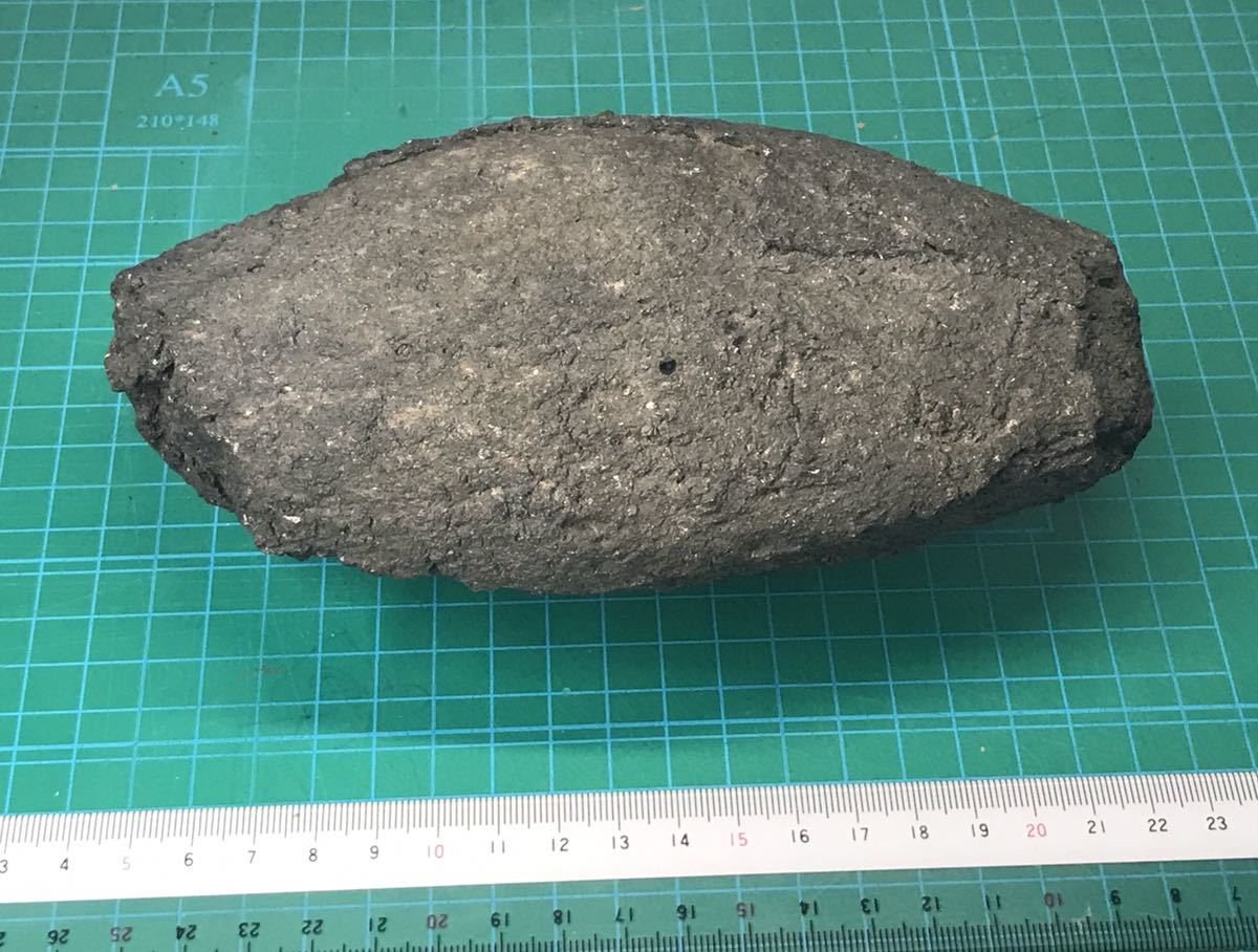 富士山 溶岩 火山弾 送料込み その2(岩石、鉱物)｜売買された  