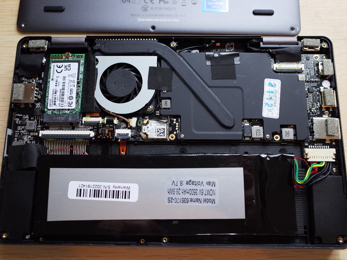 CHUWI minibook J4125 8インチ SSD増設済 Chuwi Minibook J4125