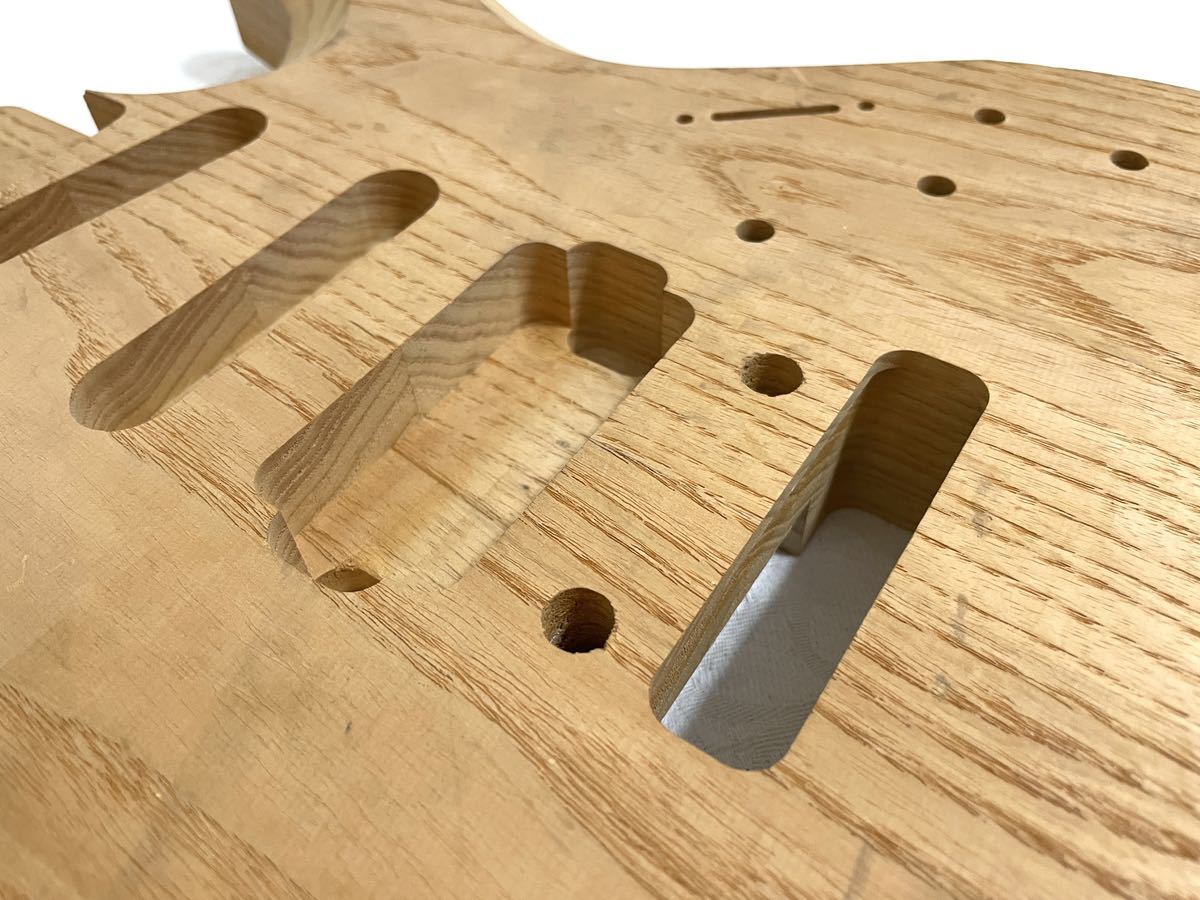 レア guitar ギター エレキギター 木材 BODY ボディ 未塗装 弦楽器 