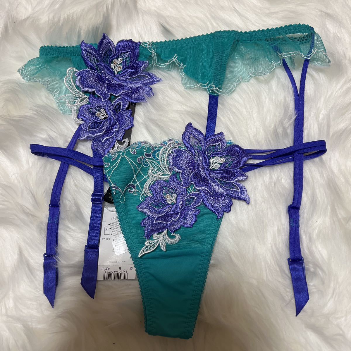 ワコールサルート90g ソングM&ガーターベルトM