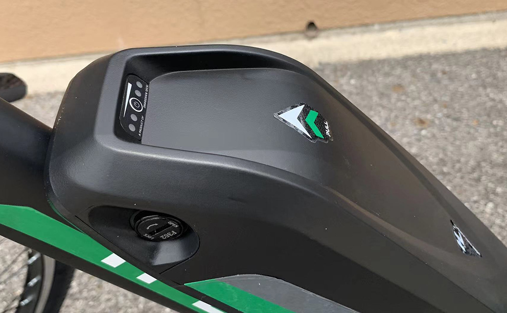 新品 MTBフル電動 350W シマノ21速ギア マウンテンバイク自転車 新品 MTBフル電動 350W シマノ21速ギア マウンテンバイク自転車