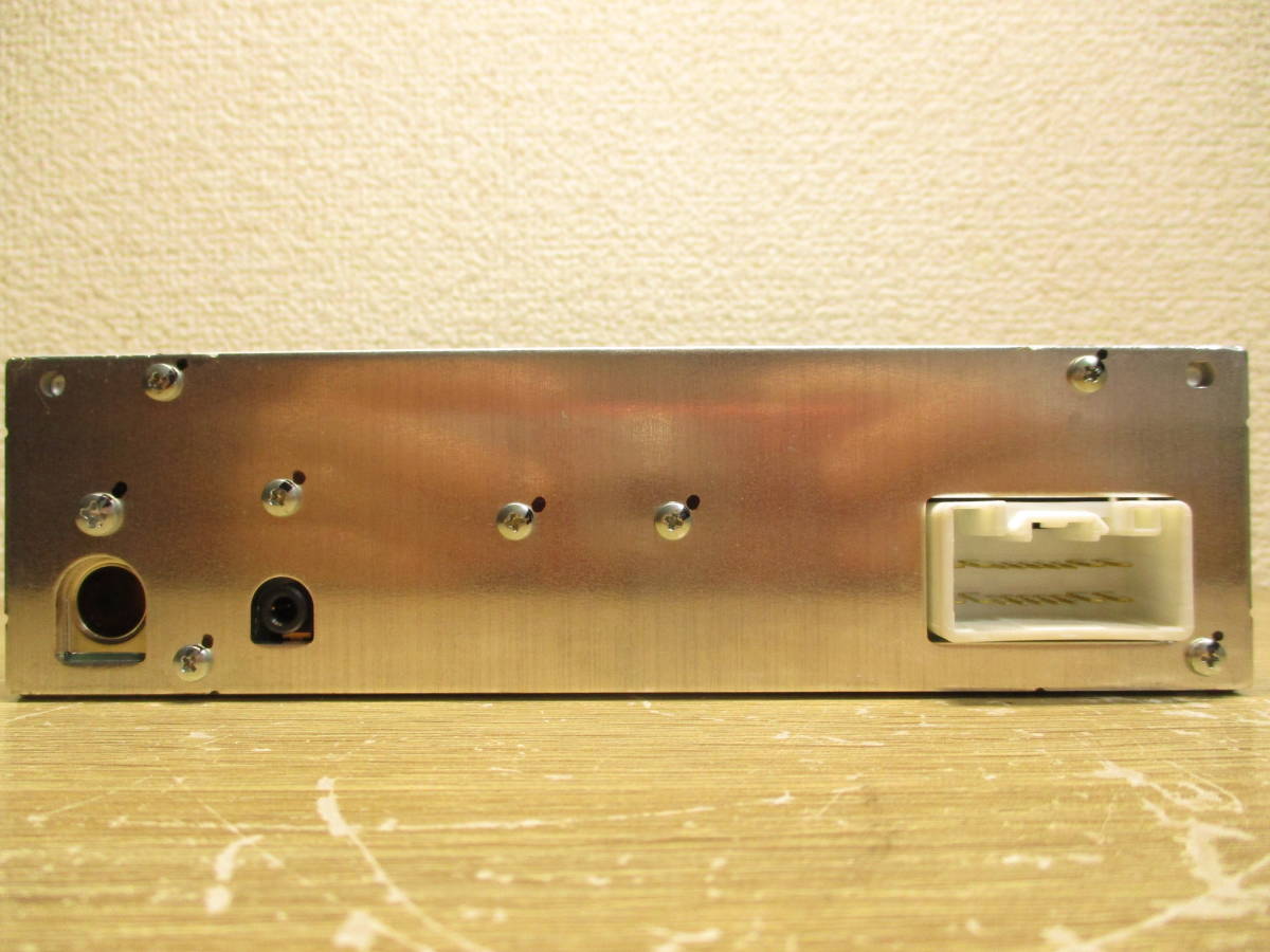 ISUZU いすゞ純正品 24V ラジオAM/FM RI-9765 USB Bluetooth対応