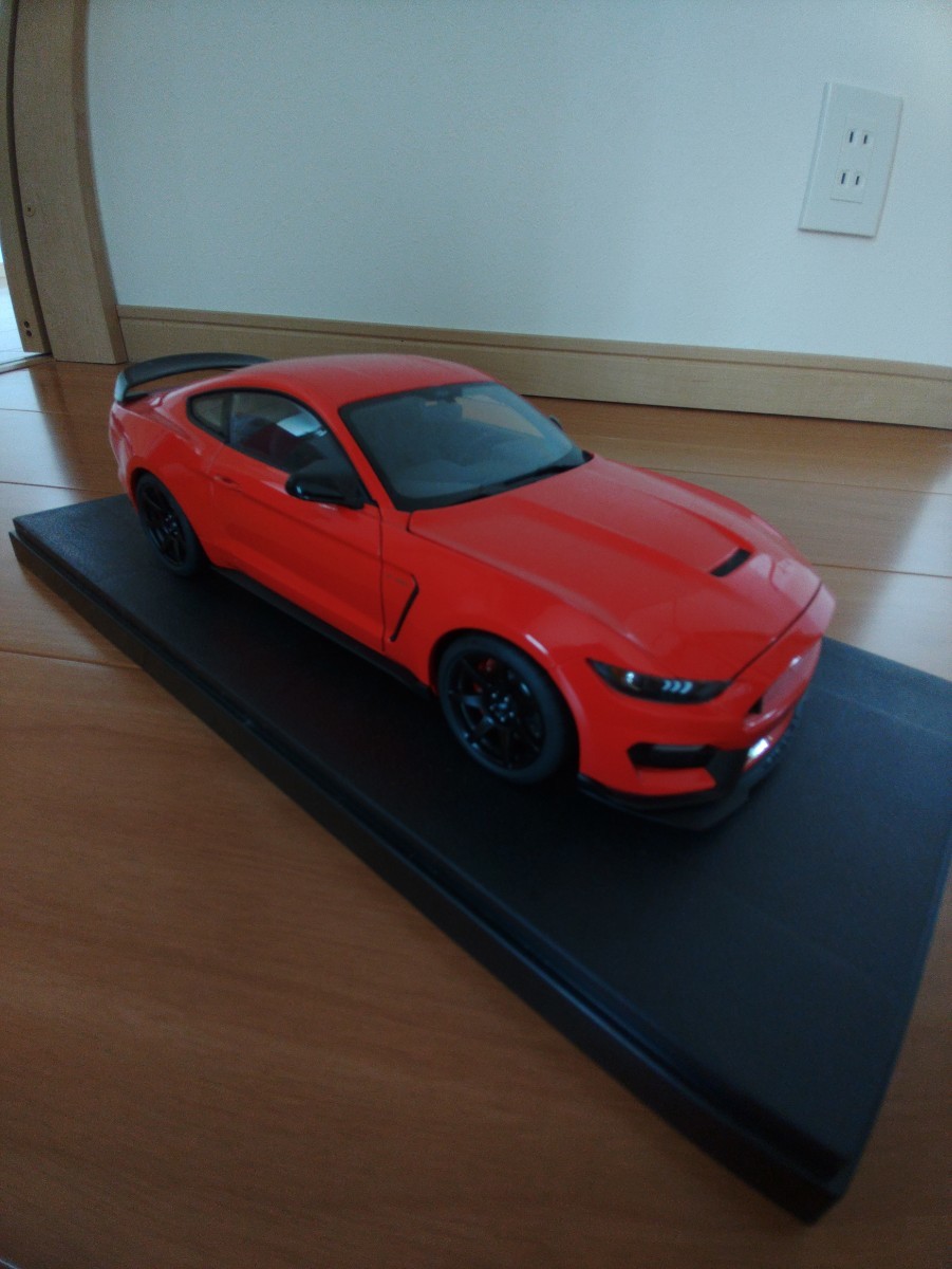 オートアート】1/18 フォード シェルビー マスタング GT-350 R 2018年