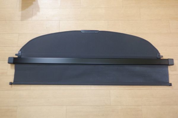 美品スバル VMG/VM4レヴォーグ純正トノカバー ブラック系 前期/後期