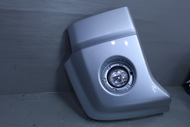 パジェロミニ エクシード AT 4WD ターボ 後期(H58A) 純正 フロントバンパー 左側 フォグランプ A31 H2PD コーナーパネル 左前 p034876