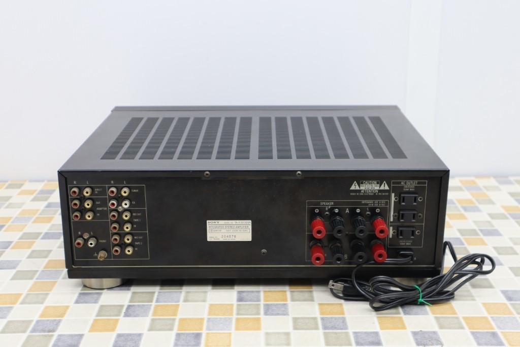 ▲ |プリメインアンプ プリアンプ|SONY ソニー TA-F222ESR ブラック|オーディオ 機器 音響 機器 1989年 ジャンク 現状販売■N7222 プリメインアンプ SONY ソニー @59866 TA-1120A 現状品