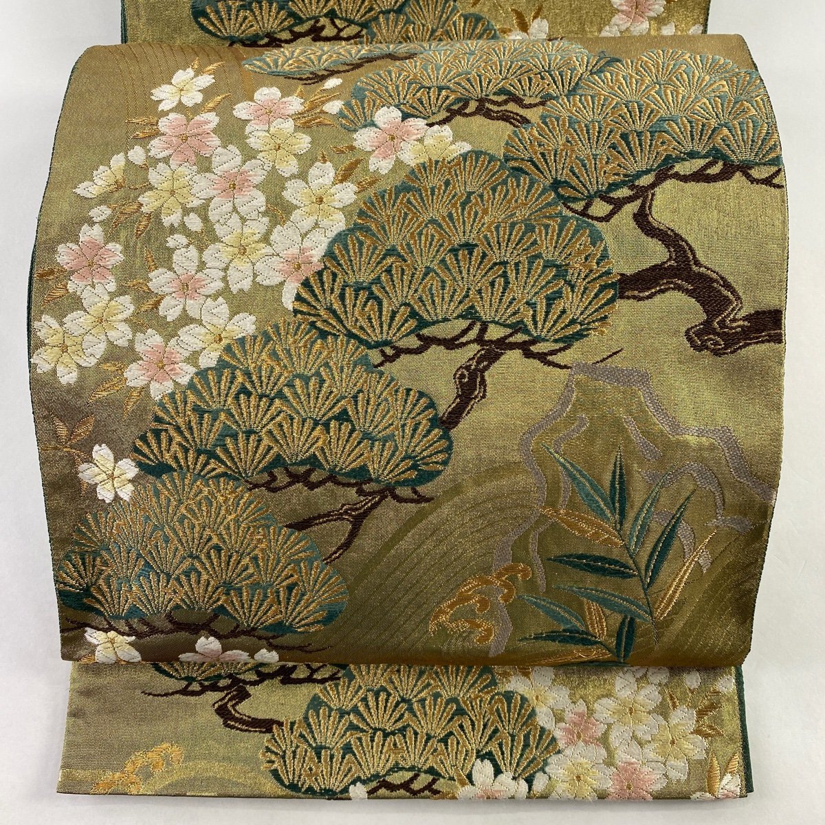 袋帯 美品 名品 花井幸子 落款 松 桜 金糸 箔 金色 六通 正絹 【中古】