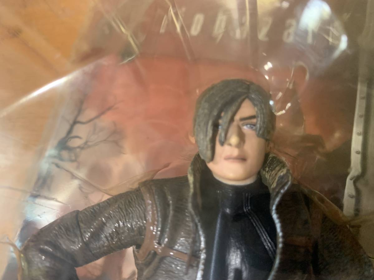 未開封 NECA ネカ バイオハザード4 レオン・S・ケネディ アクション