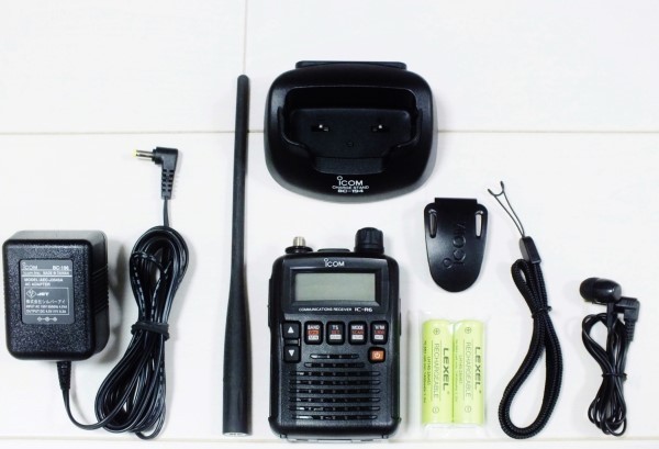アイコム　IC-R6　広帯域受信機　0.1～1309MHz　フルカバー受信改造済