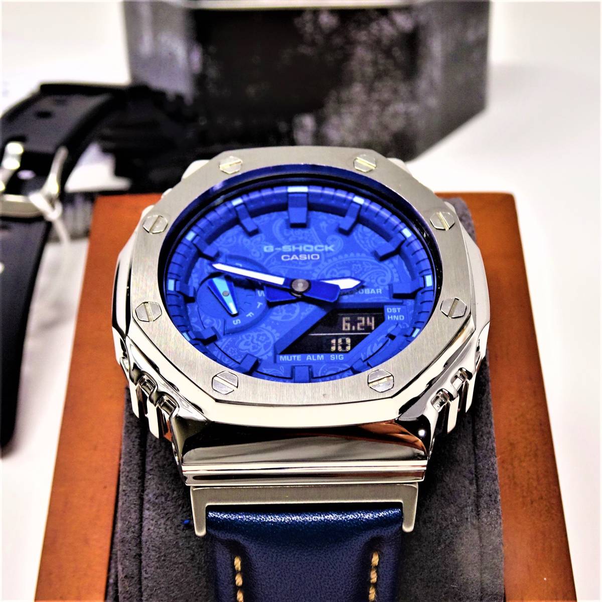 未使用・新品・Gショックカスタム本体付きGA2100海外ステンレス製 
