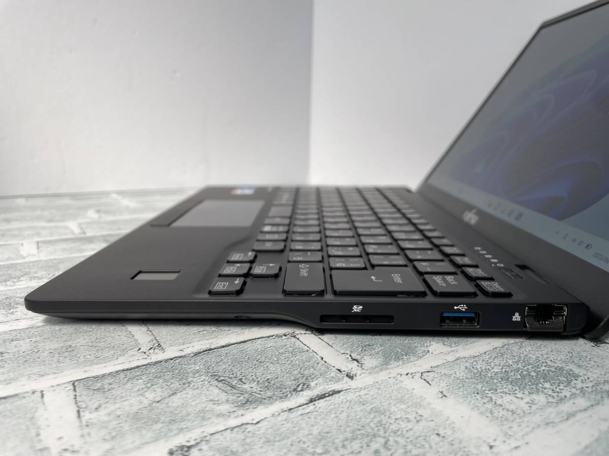 超軽量】富士通 LIFEBOOK U9311/HX［第11世代 Intel Core i5-1135G7 