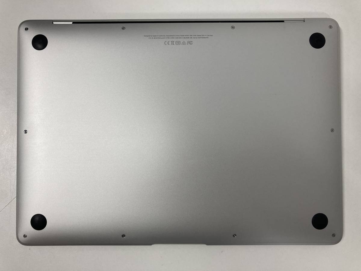 Apple Macbook Air 2018/ Core i5 1.6GHz / 8GB / 251GB / 13インチ