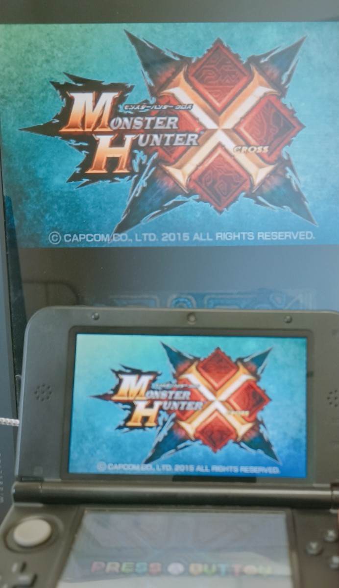 偽トロキャプチャ搭載 3DS LL シルバー×ブラック ☆純正充電器・USB  