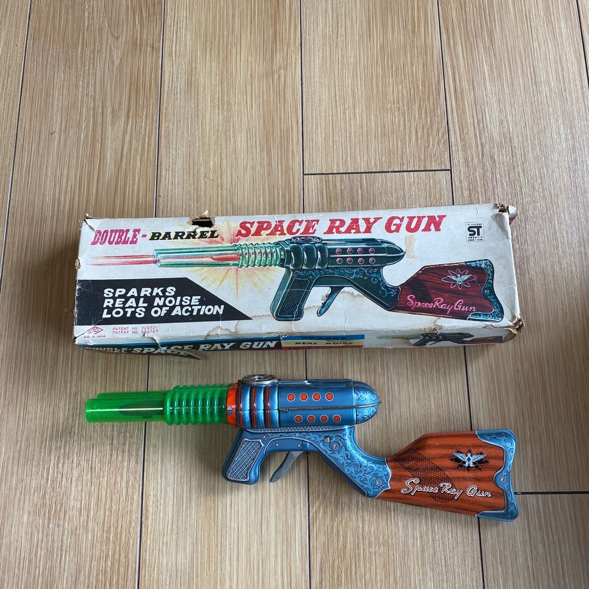吉屋 DOUBLE-BARREL SPACE RAY GUN ブリキ フリクション 吉屋 DOUBLE-BARREL SPACE RAY GUN ブリキ フリクション
