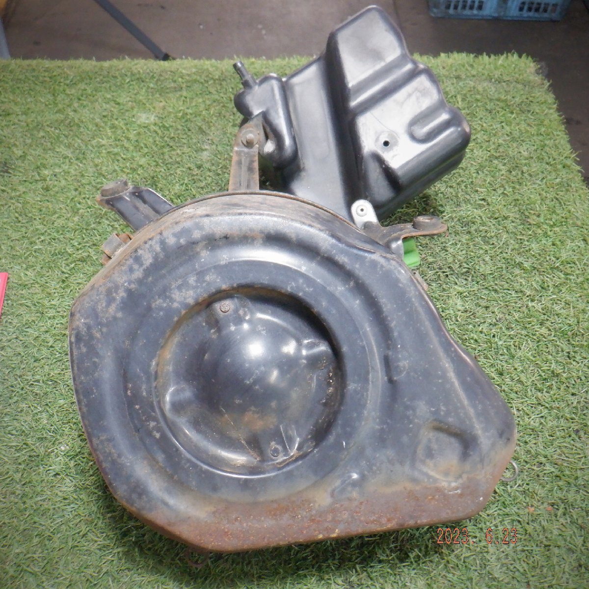 ☆スプリンタートレノ　GT-APEX　AE86-5075094　4A-GEU　純正　エアクリーナBOX：26367