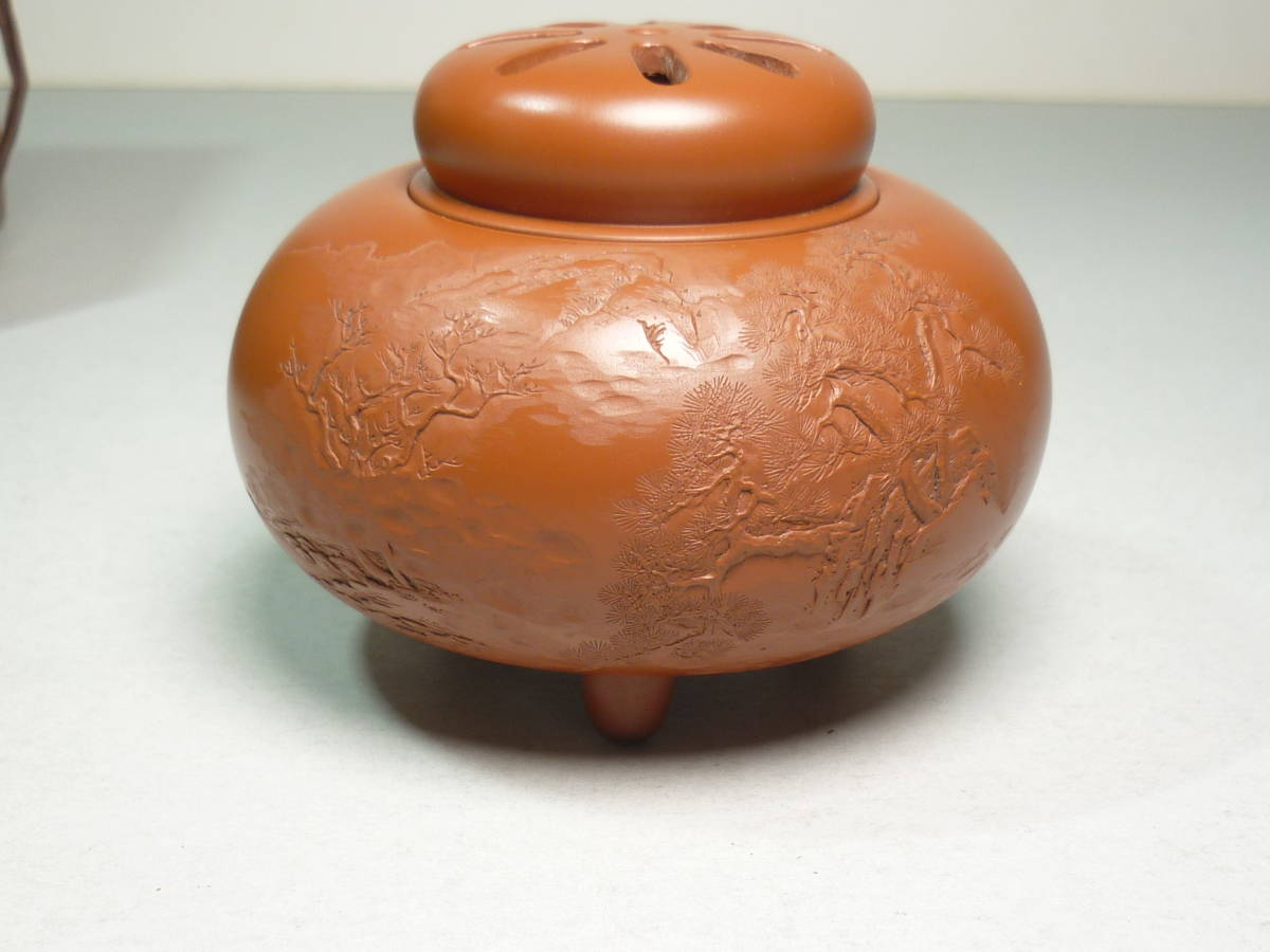 常滑焼　名工　梅原宗光　作　朱泥　香炉　彫刻入　共箱　追加写真有　２３４ｇ