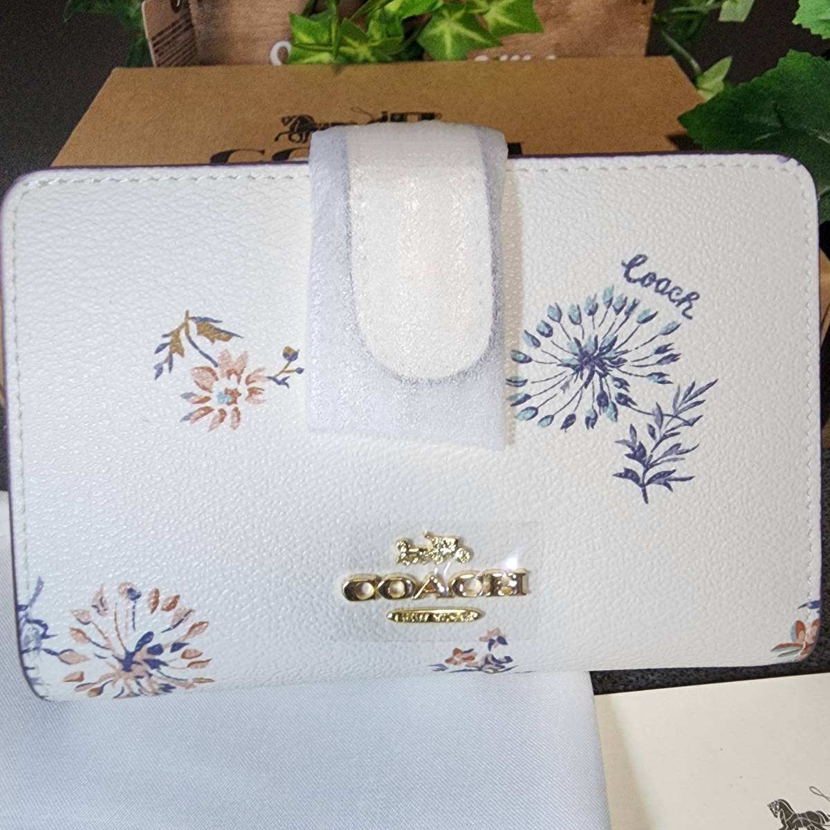 新品・未使用】COACH/コーチ 財布 二つ折り財布 2885 IMR2J 花柄 
