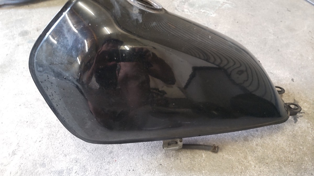 GT380 タンク B1金 白＋アルフィン サイドカバー セット/ GT550