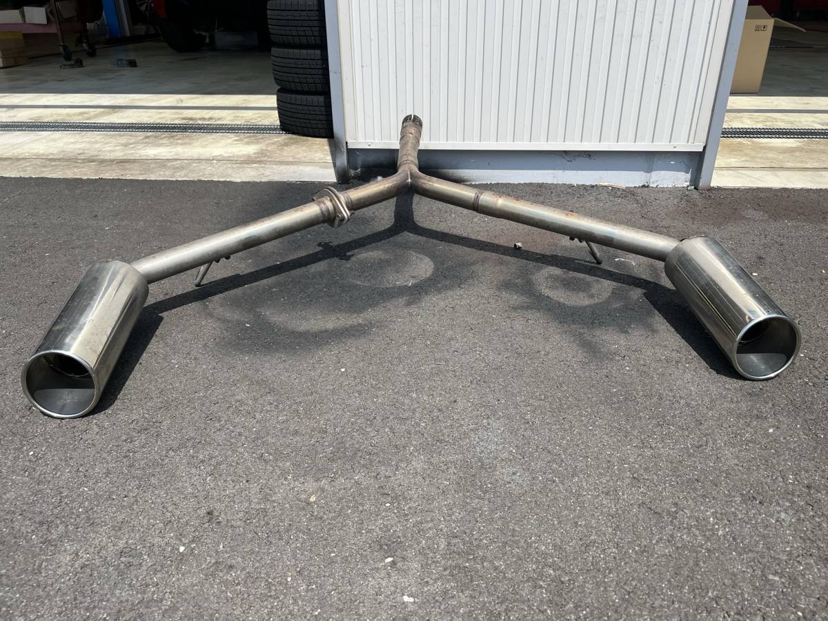 美品 XZC675 ダイナ 純正 触媒 ショクバイ キャタライザー ZD8