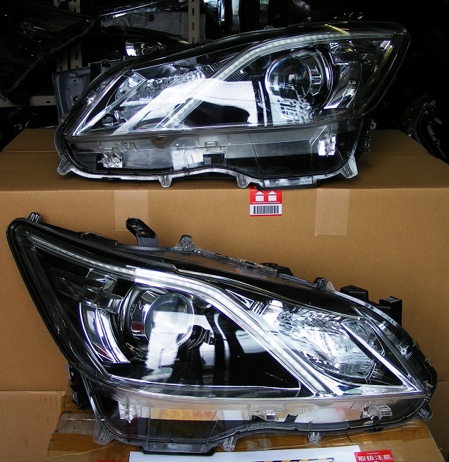 極上品 クラウン 210 前期 HIDライト左右セット 品番（ KOITO 30-402