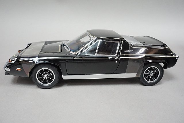 KYOSHO ロータスヨーロッパスペシャル 1/18 KYOSHO 1:18 LOTUS EUROPA
