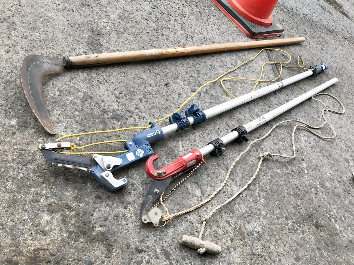 牧梯a495 ムサシ/カマキ/造林鎌■アルミ製 3段伸縮式 ロープ式高枝切鋏 はさみ『№1000-DX』切断能力25mm等②個/鎌 かま ①個★計3点セット