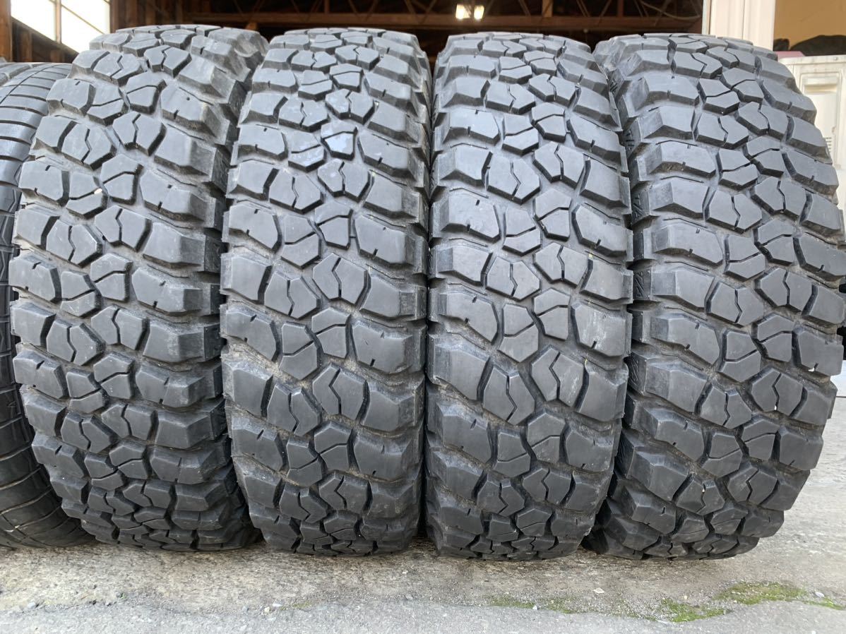 バリ溝　ホワイトレター　BFGOODrich Mud-Terrain T/A LT215/75R15 100/97Q マッドテレーン 