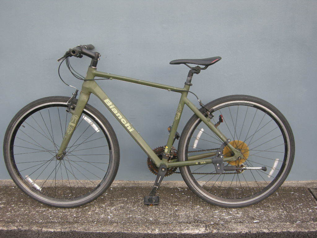 Bianchi Roma4 カーキ