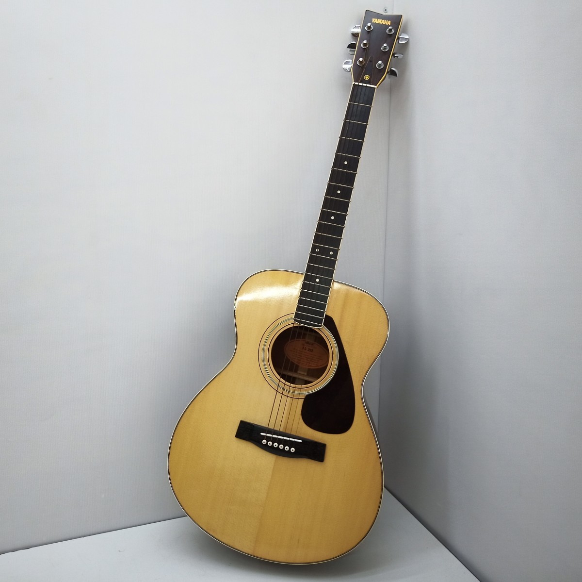 整備済みYAMAHA ヤマハ FG-202 ヴィンテージ アコースティックギター 中古現状品 YAMAHA【FG-202】アコースティックギター ソフトケース付き