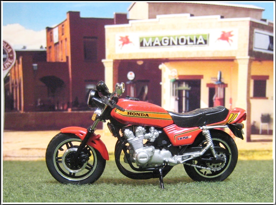 ☆シークレット 1/24 巨摩群 CB750F 前期 丸ミラー 週刊少年マガジン 