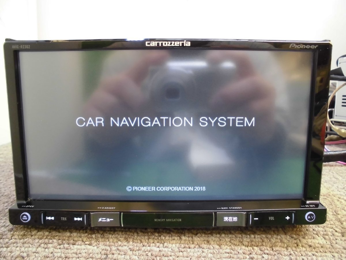 ☆ カロッツェリア Carrozzeria メモリーナビ AVIC-RZ302 楽ナビ 7型