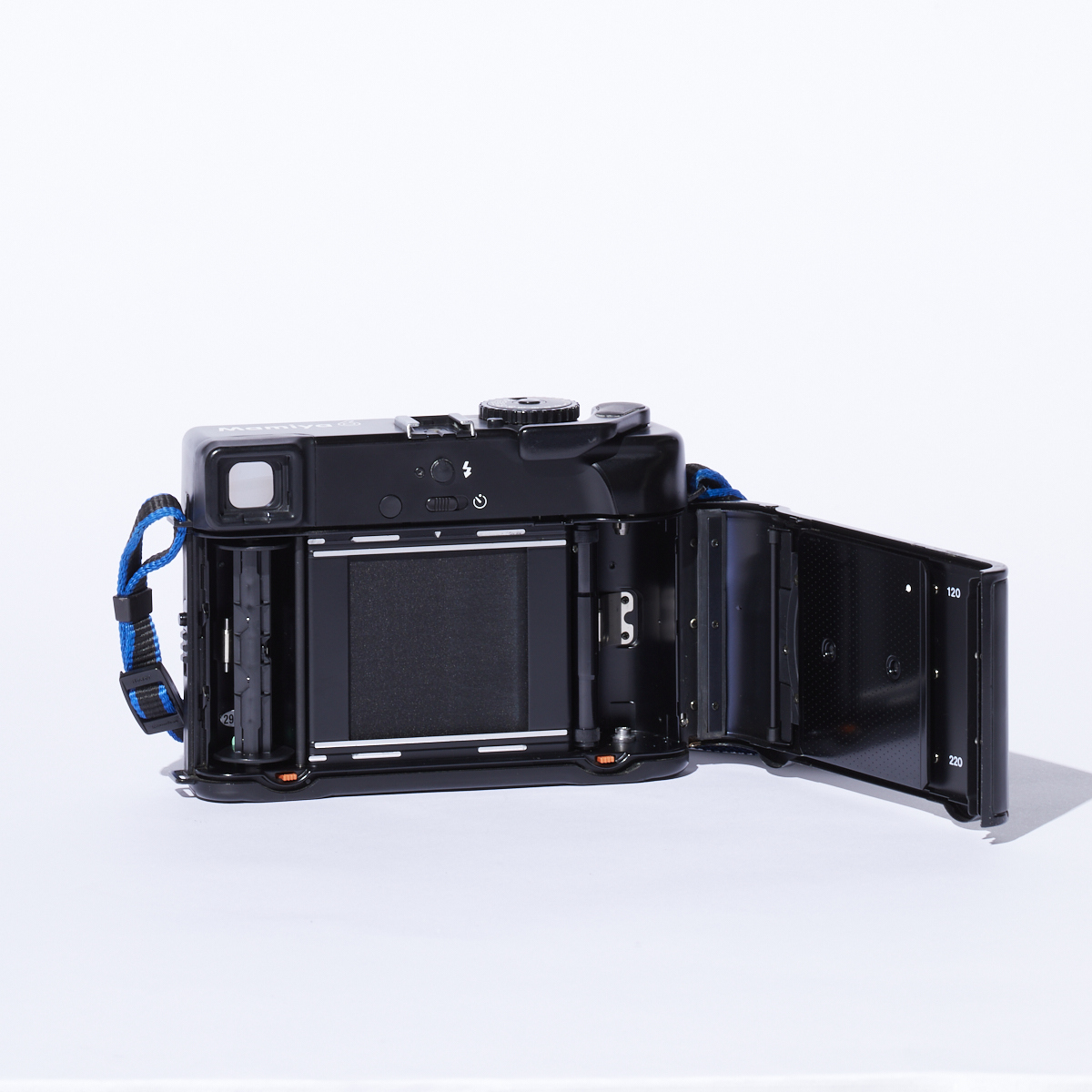 New Mamiya 6 カメラボディ【美品】 希少！》ニューマミヤ6 美品