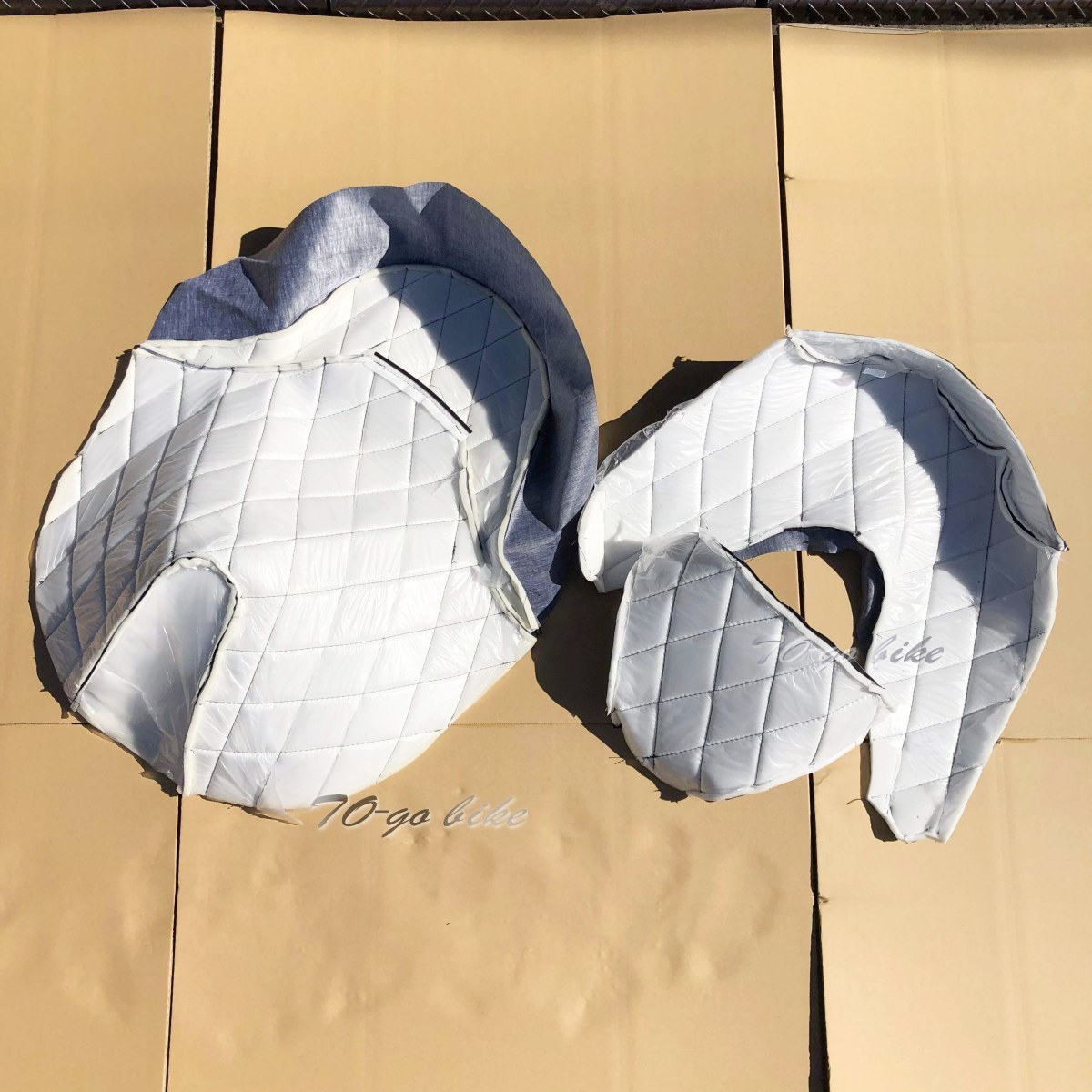 フォルツァ MF08 エナメル ダイヤ柄 張替え シートカバー 艶消し黒 