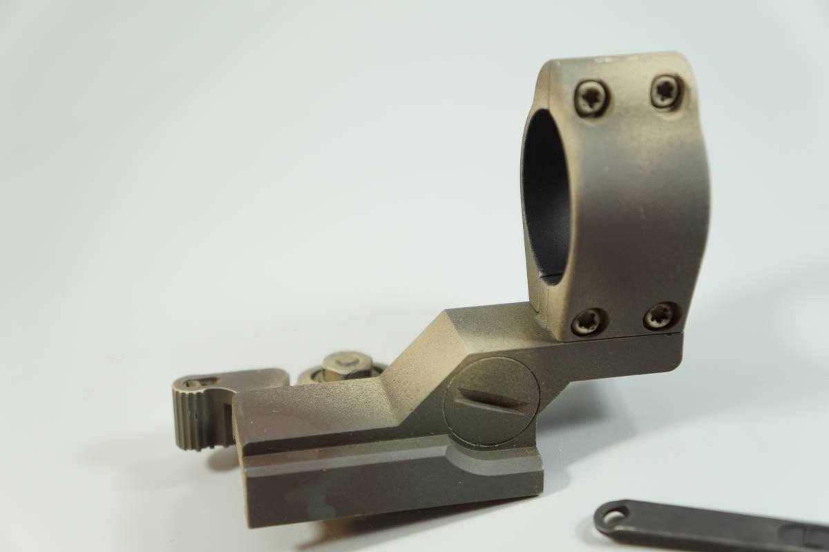 実物 放出品 LaRue Tactical LT129 30mm Aimpoint Comp PRO シリーズ (Leupold PEQ PVS PSQ ATPIAL ptw LA5 peq15 wilcox surefire)１