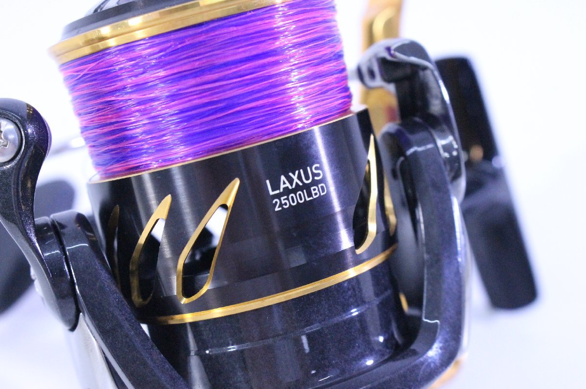 ◇525◇ Daiwa ダイワ LAXUS ラグザス 2500LBD 066403 ラグザス(リール